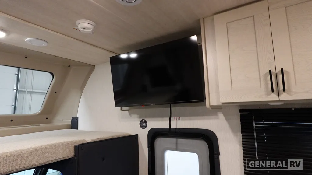 2027 NeXus RV Maximus 34MX, Photos photo 15