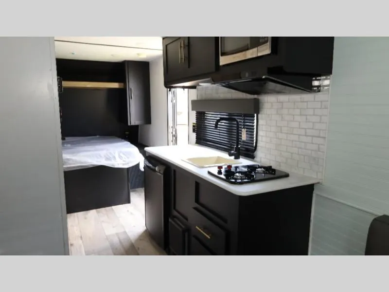 2022 Keystone Springdale Mini 1750RD - Photo 4