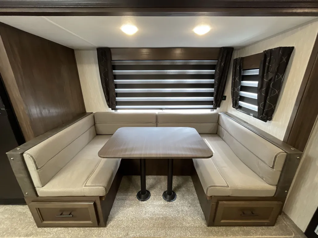 2021 Forest River Cherokee 274BRB, Photos photo 11