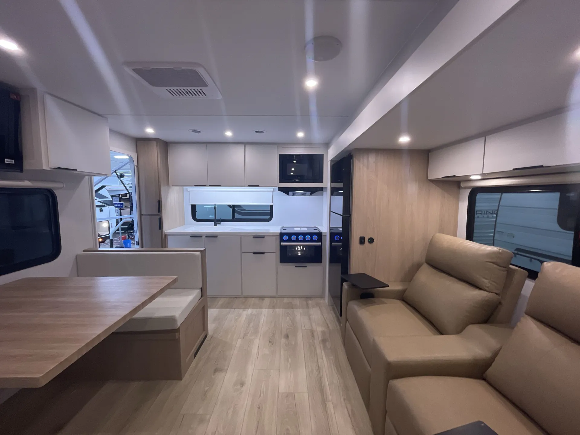 2026 Winnebago Thrive 24RKS - Photo 3
