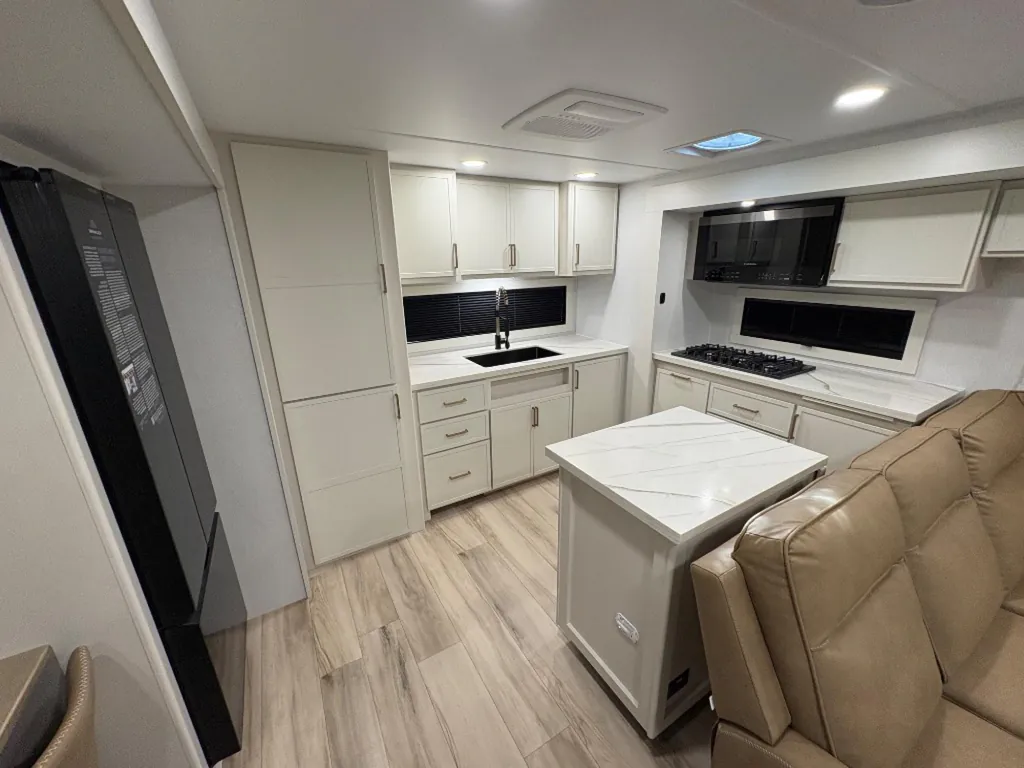 2026 Brinkley Model I 280, Photos photo 12