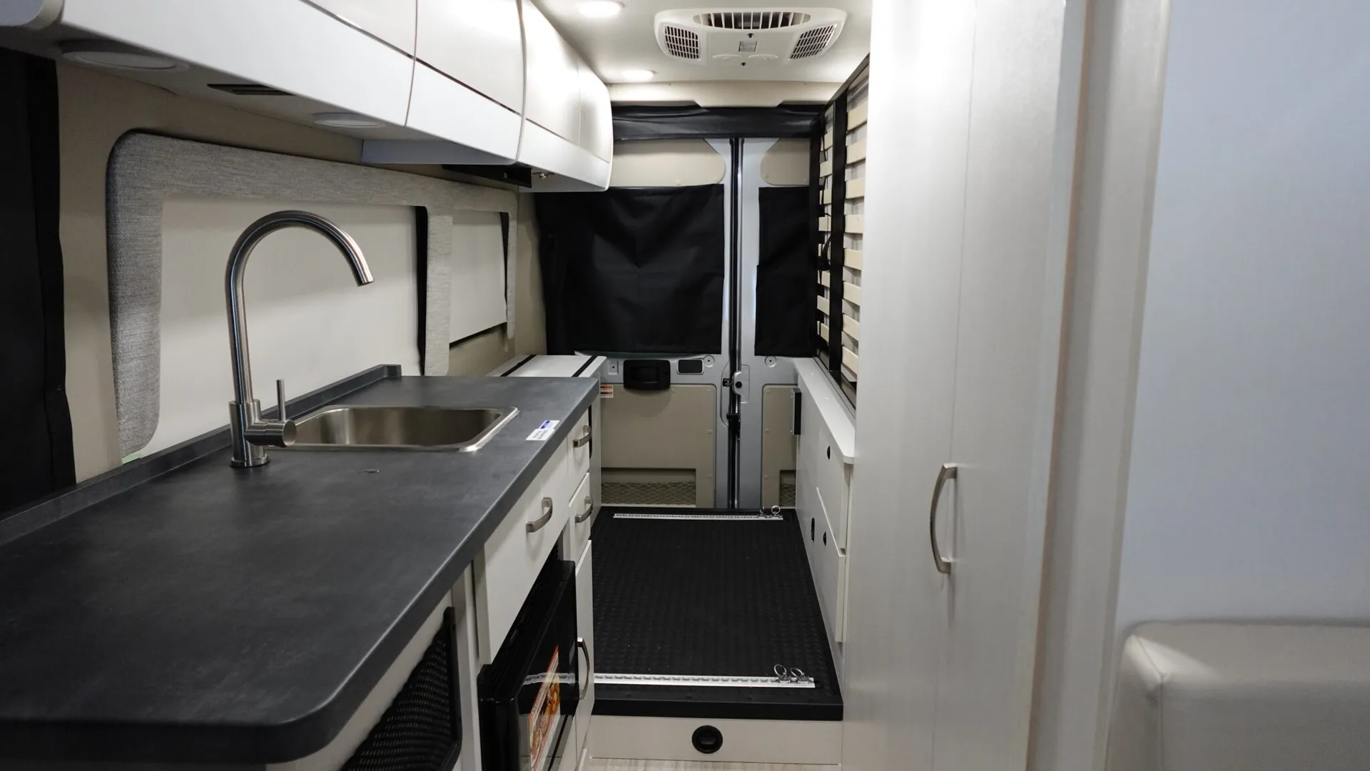 2026 Entegra Coach Ethos 20E - Photo 3