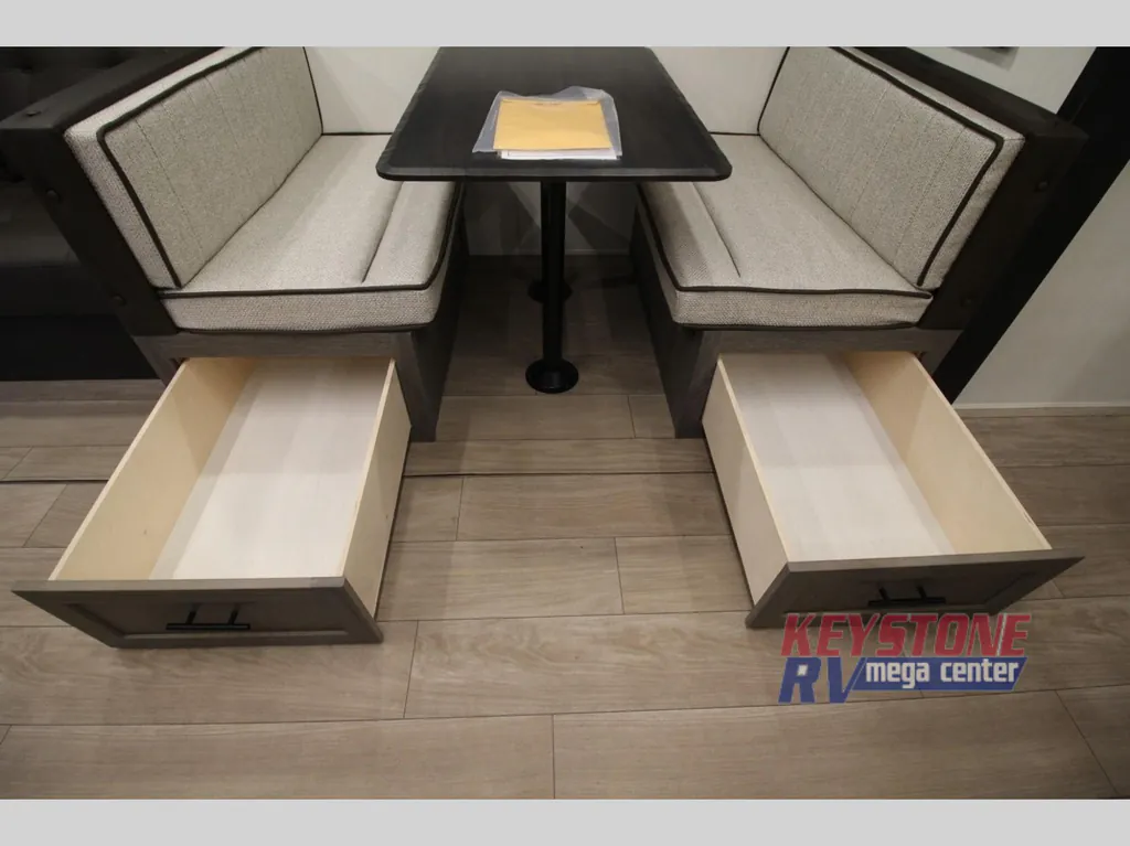 2026 Forest River Cherokee Alpha Wolf 29DCB, Photos photo 22
