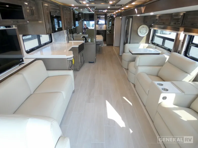 2026 Newmar Dutch Star 4081 - Photo 3