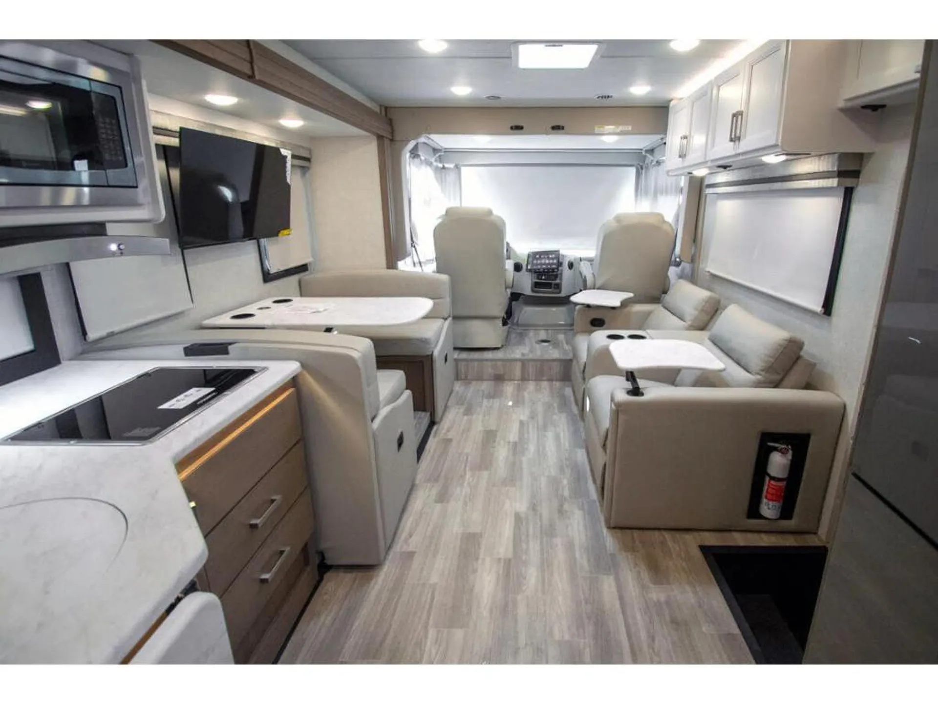 2026 Thor Motor Coach Vegas 281 - Photo 3