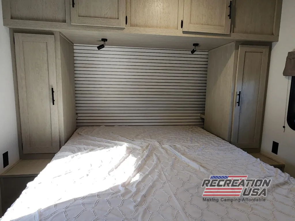 2026 Shasta RVs i-5 Edition 533BH, Photos photo 26