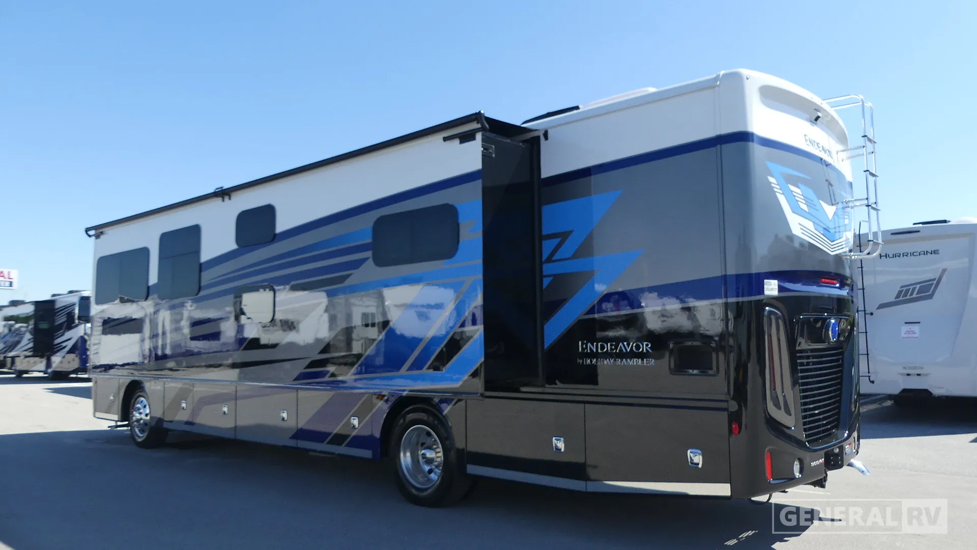2026 Holiday Rambler Endeavor 38N - Photo 4