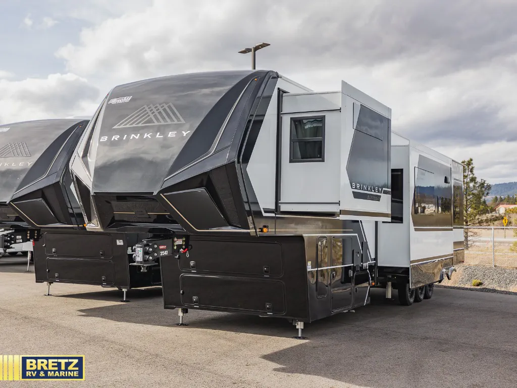2026 Brinkley Model G 3970, Photos photo 12