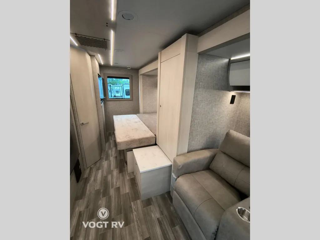 2026 Tiffin Wayfarer 25 XPW, Photos photo 22