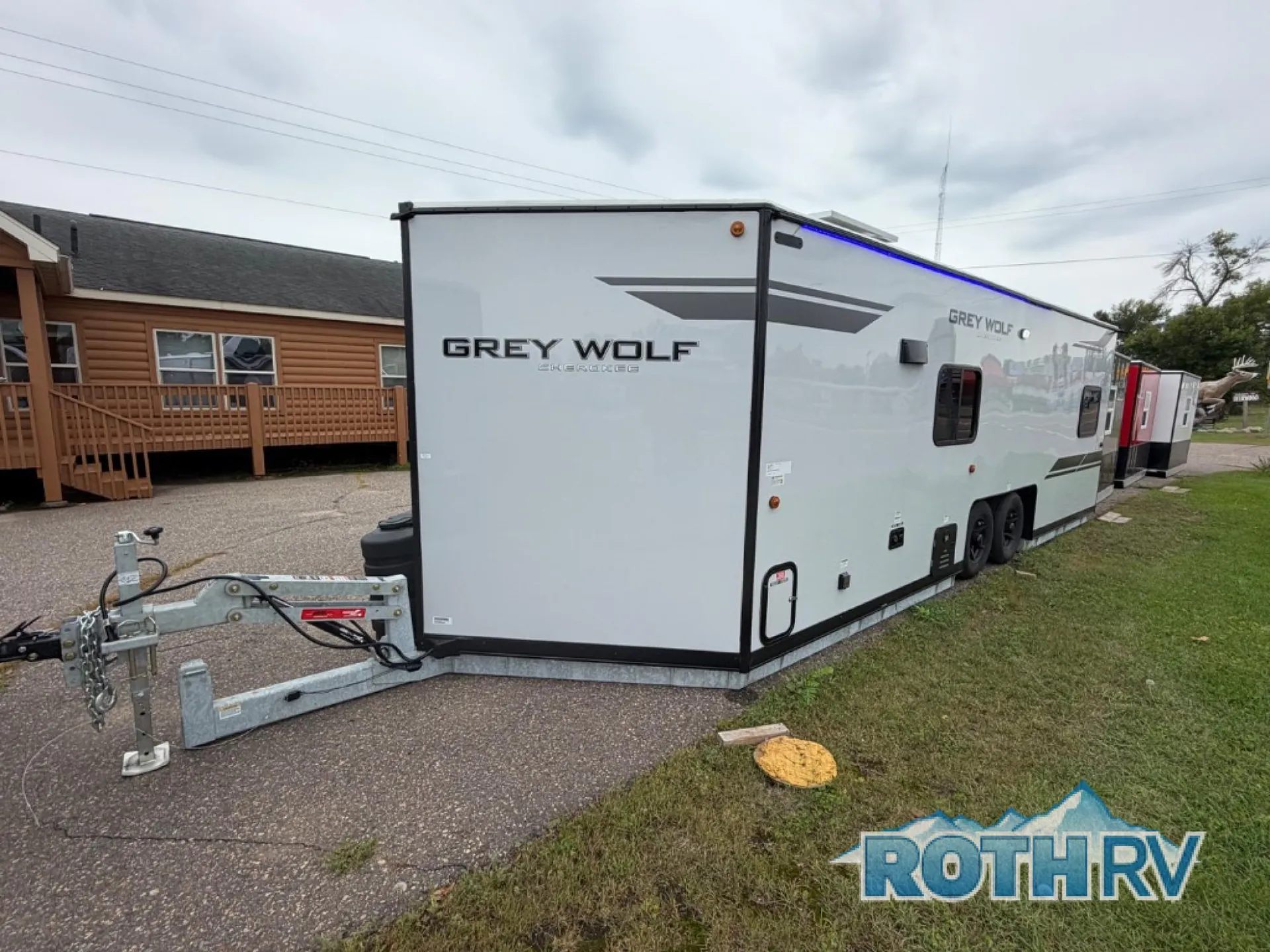 2027 Forest River Cherokee Grey Wolf 21GP