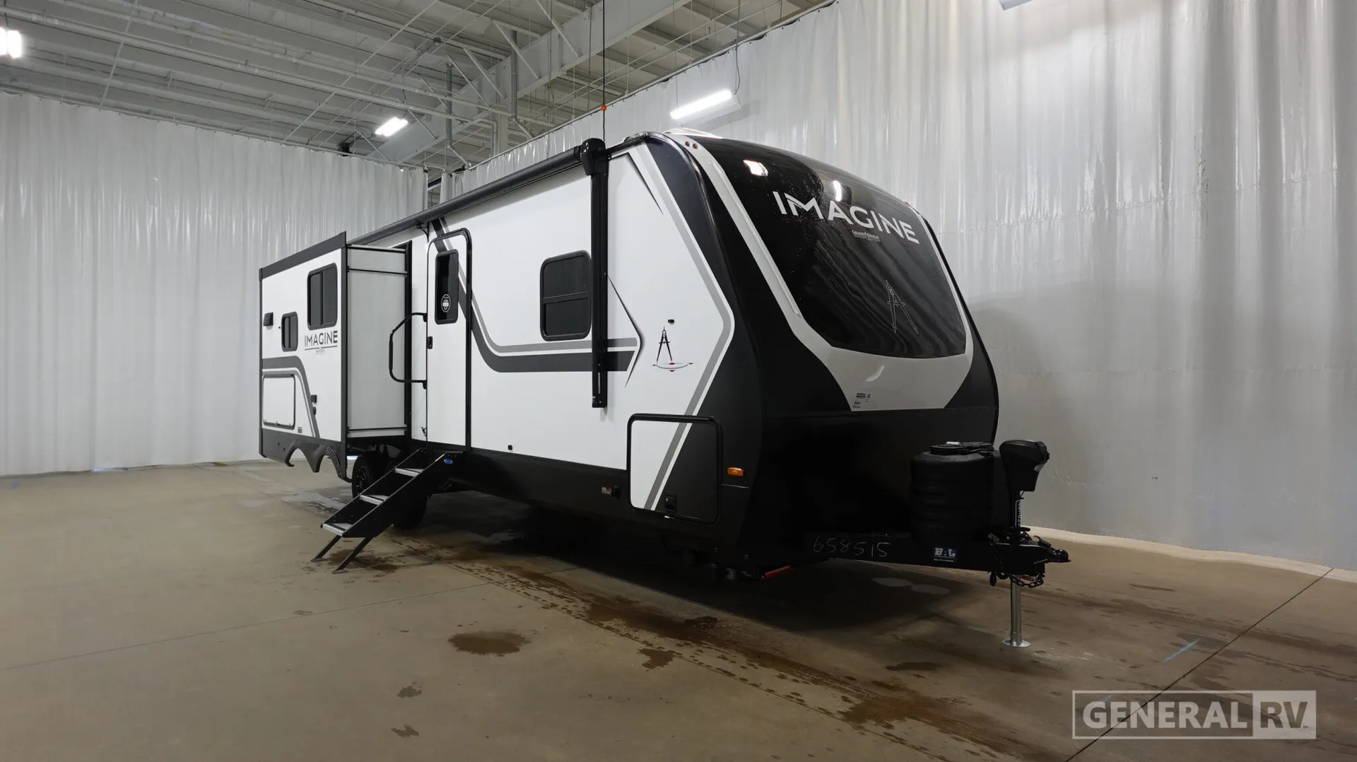 2027 Grand Design Imagine 2670MK - Photo 2