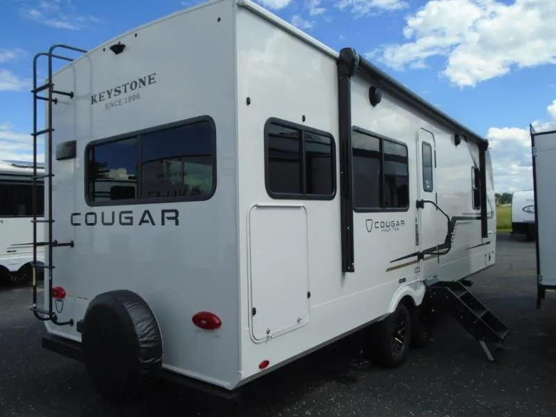 2027 Keystone RV Cougar Half-Ton 25MLE - Photo 3