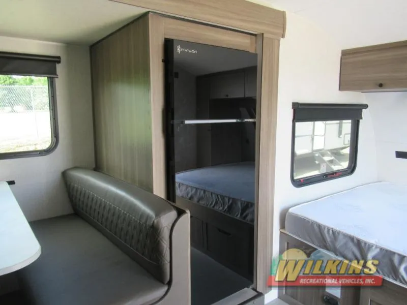 2025 Venture RV Sonic Lite 169VMK - Photo 4