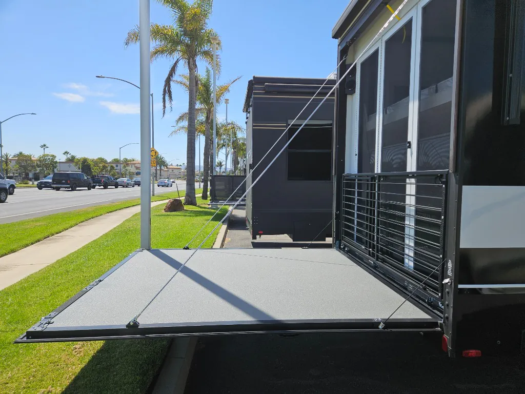 2026 Brinkley Model G 3950, Exterior photo 33