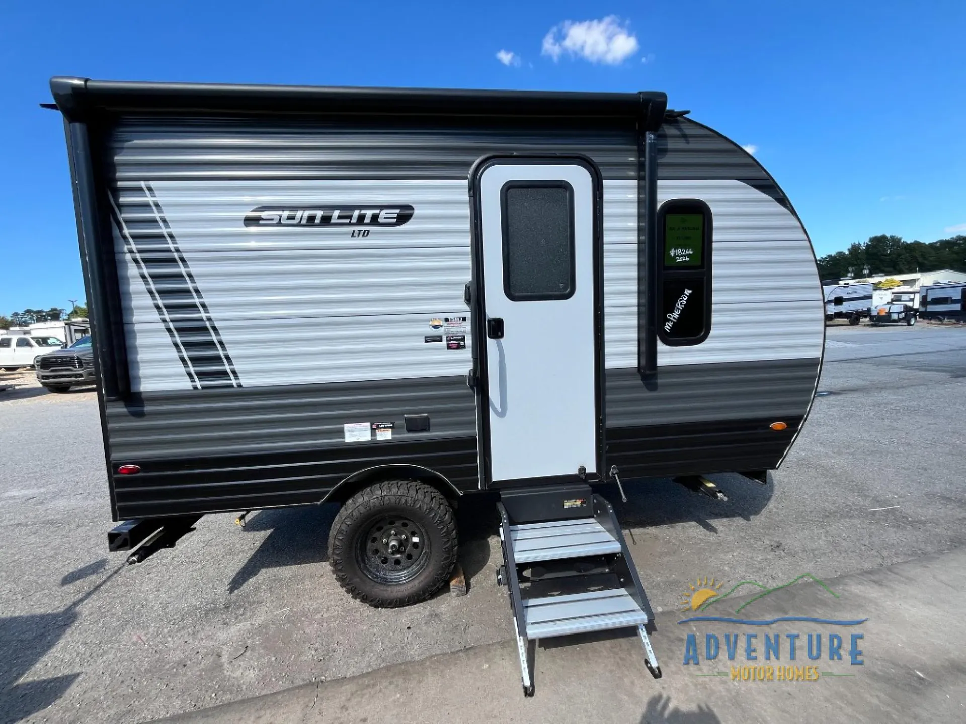 2025 Sunset Park RV Sun Lite LTD 13MJ - Photo 2