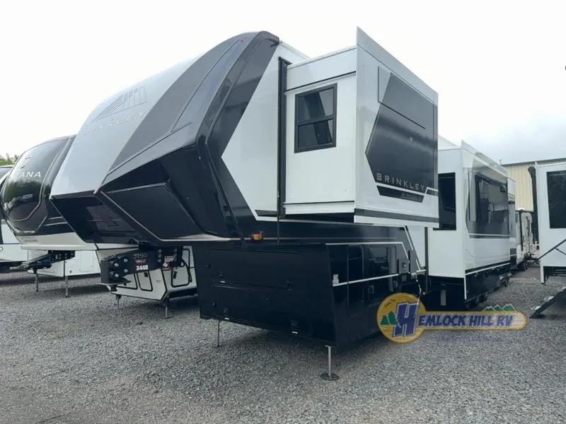 2026 Brinkley Model G 3950 - Photo 4