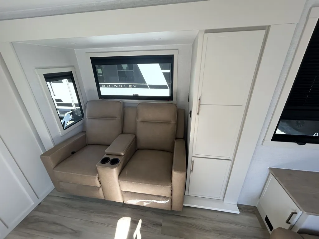 2026 Brinkley MODEL I 20X, Photos photo 7