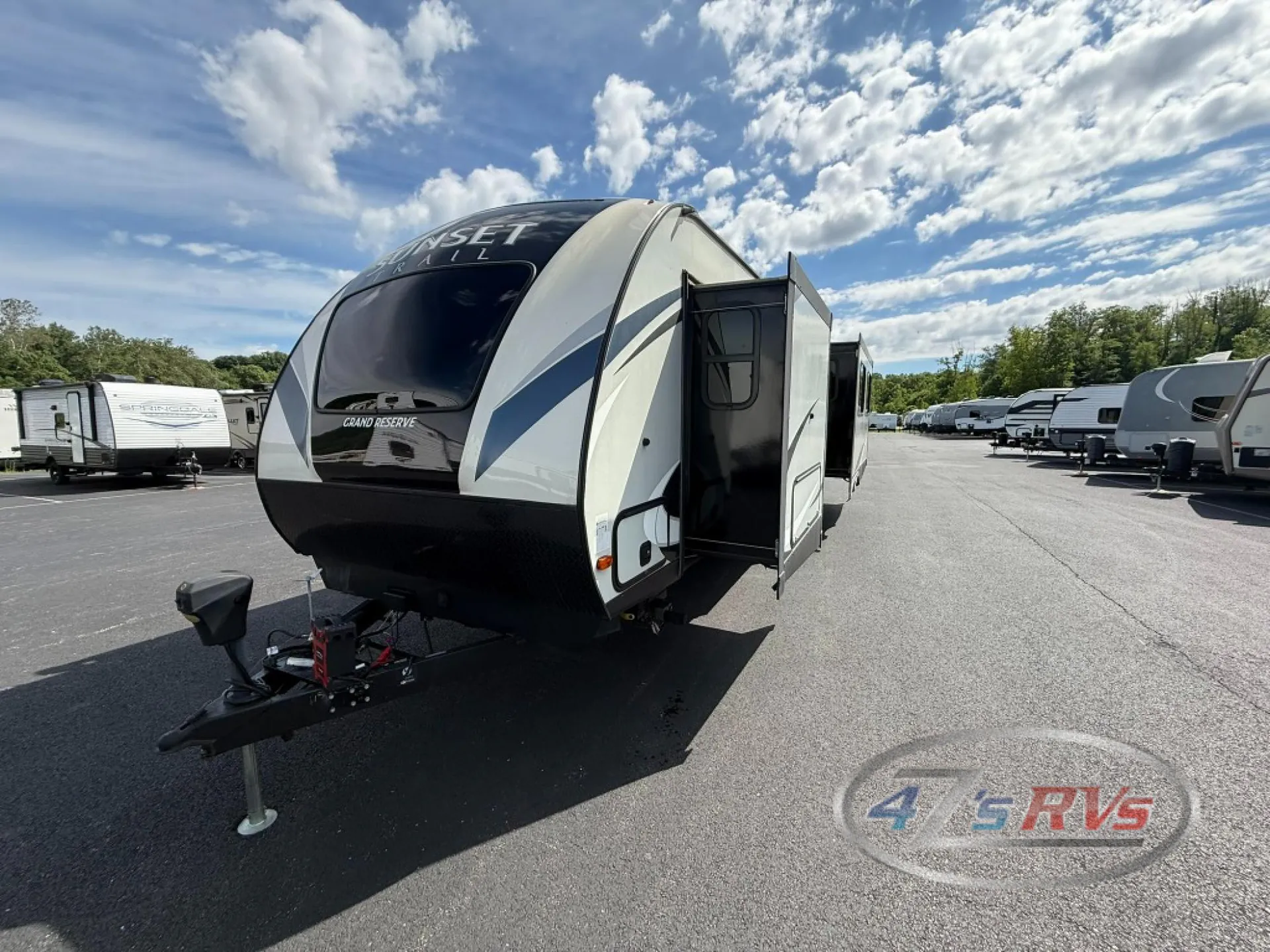 2017 CrossRoads Sunset Trail Grand Reserve 33SI - Photo 4