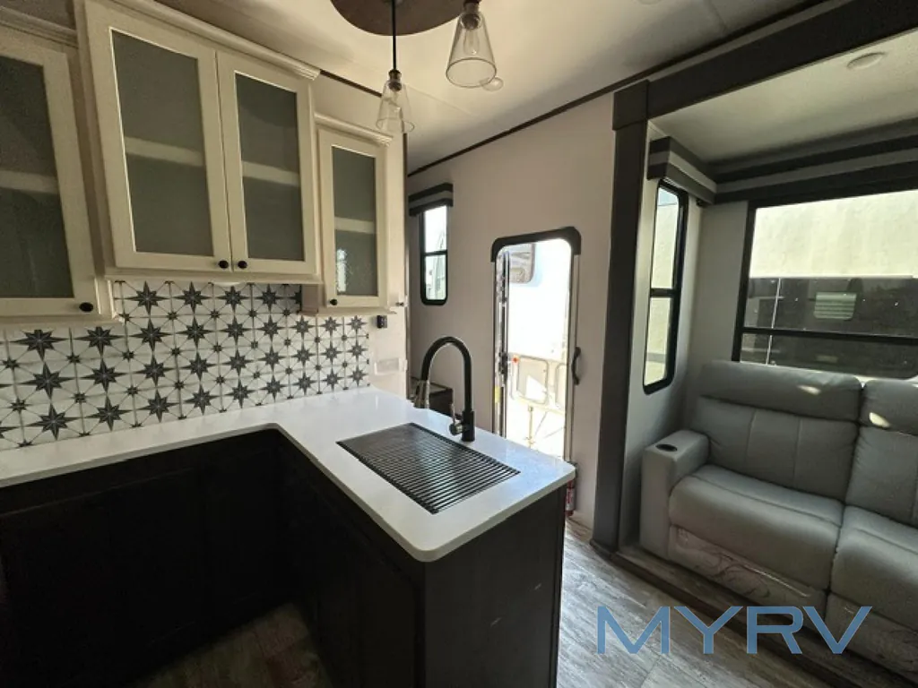 2021 Forest River XLR Nitro 351, Photos photo 12