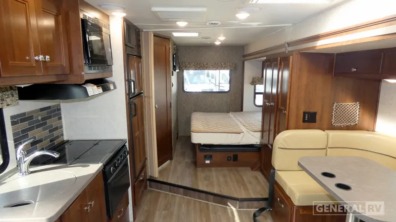 2018 Forest River Sunseeker 2430S - Photo 3