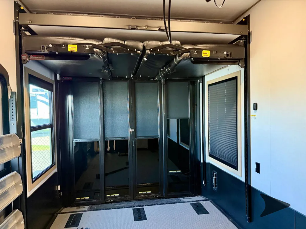 2025 Keystone Raptor 433, Photos photo 78