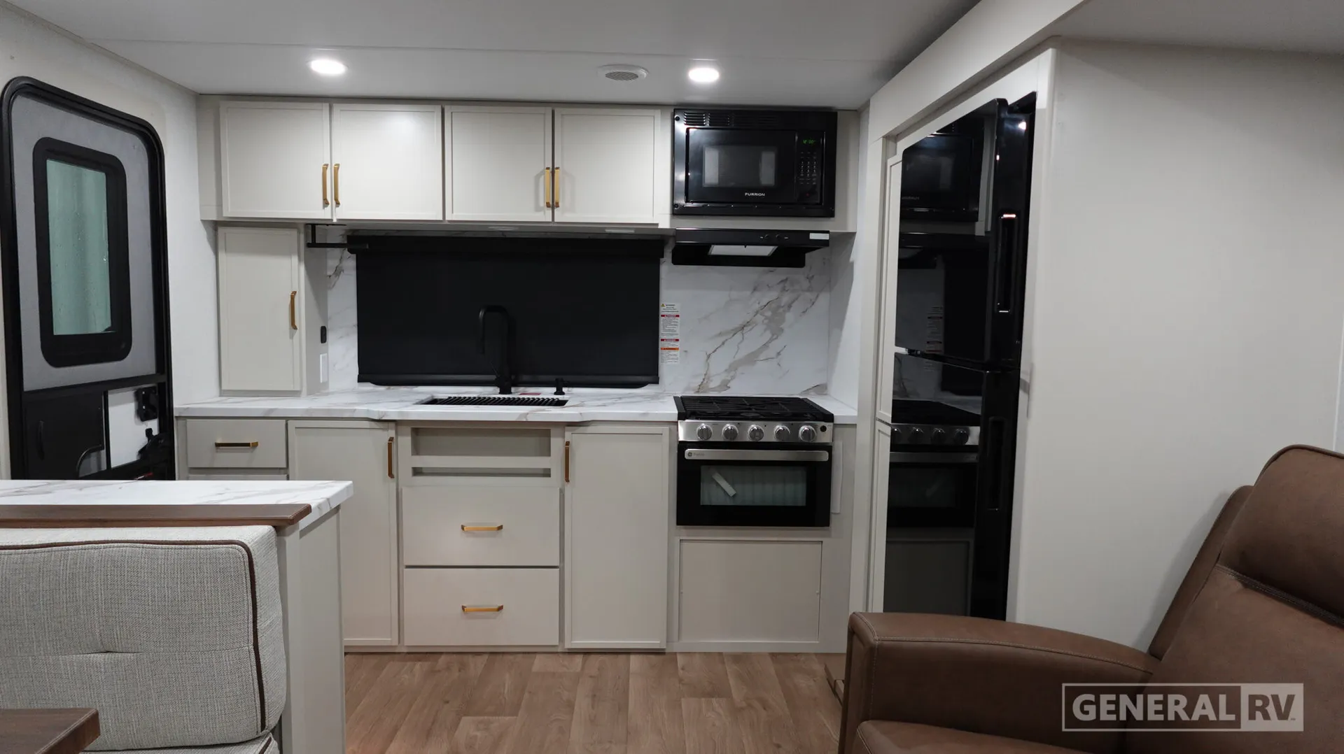 2027 Grand Design Imagine XLS 23LDE - Photo 3