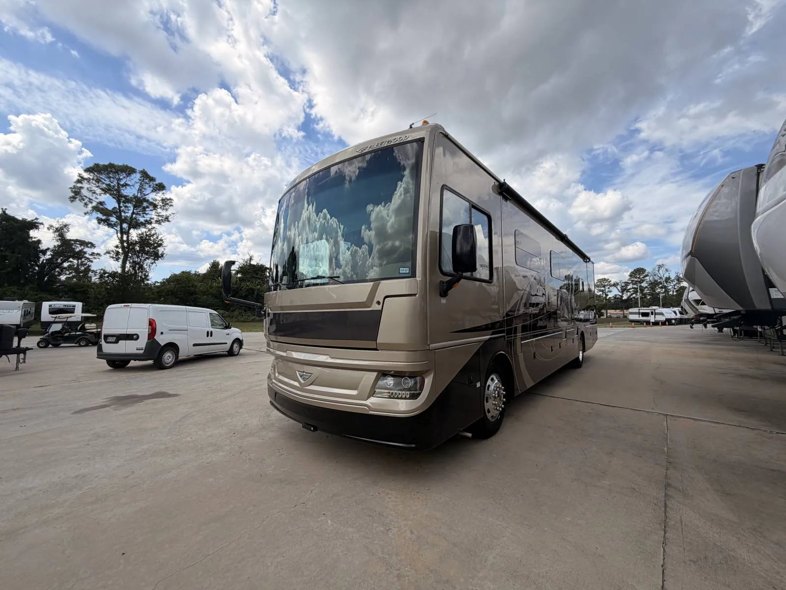 2018 Fleetwood Pace Arrow LXE 38K