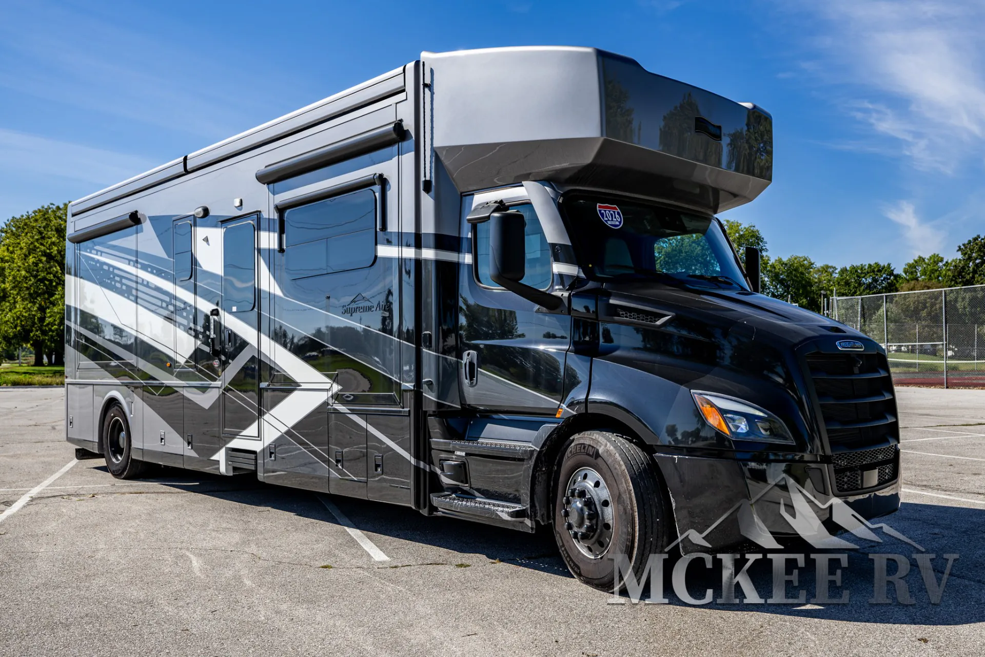 2026 Newmar Supreme Aire 3827 - Photo 2