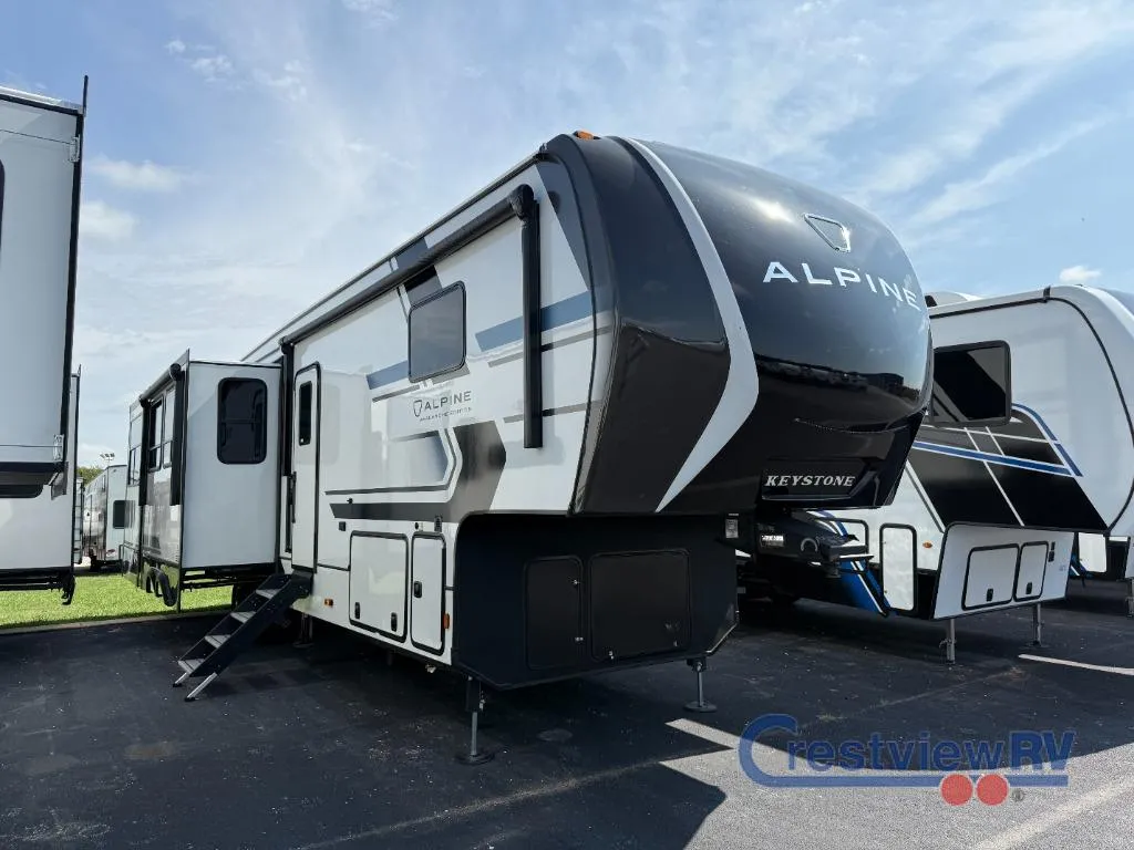 2026 Keystone Alpine Avalanche Edition 366LS - Photo 3