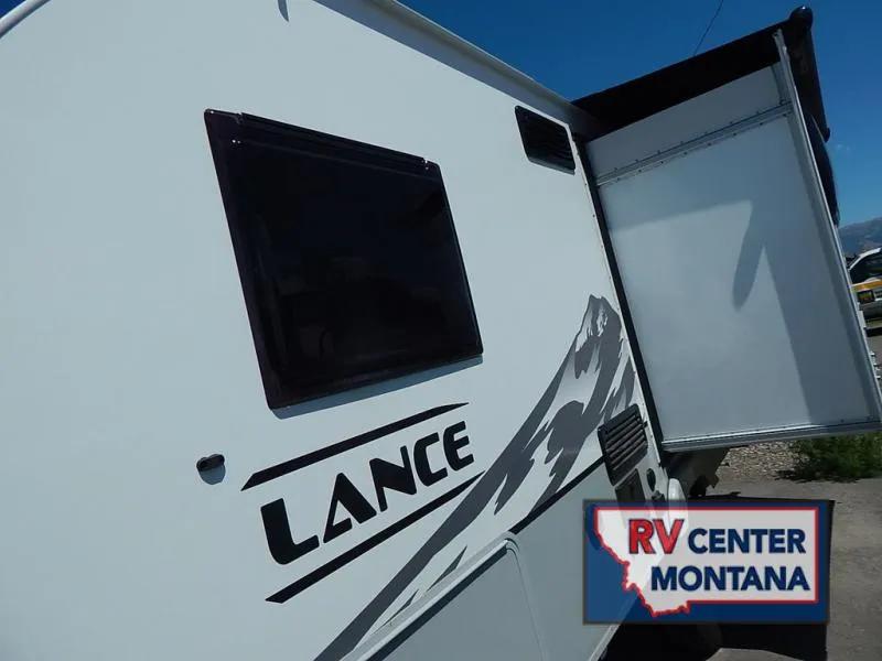 2025 Lance Lance Travel Trailers New    1575 - Photo 3