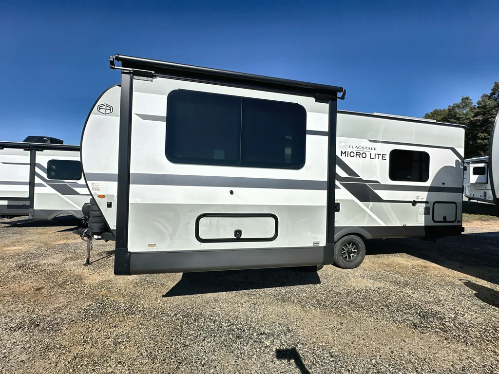 2026 Forest River Flagstaff Micro Lite 25FKB, Photos photo 8
