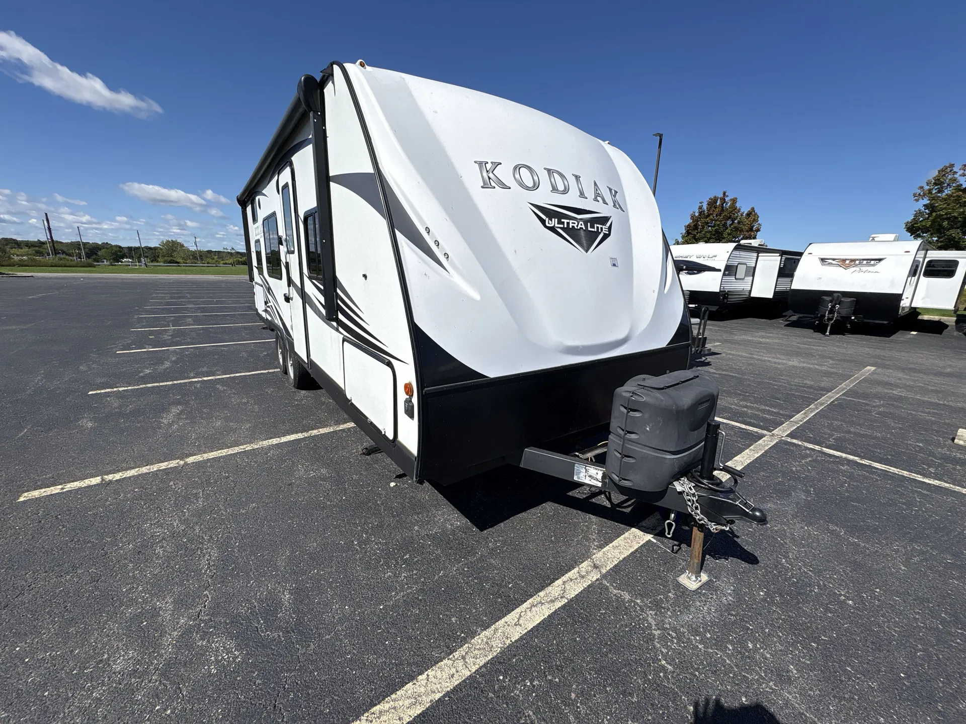 2019 Dutchmen Kodiak Ultra-Lite 227BH - Photo 2