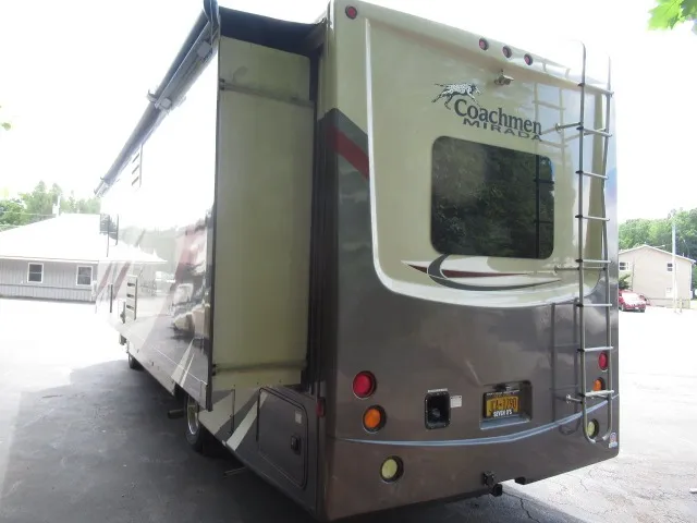 2020 Forest River RV Mirada 29FW - Photo 4