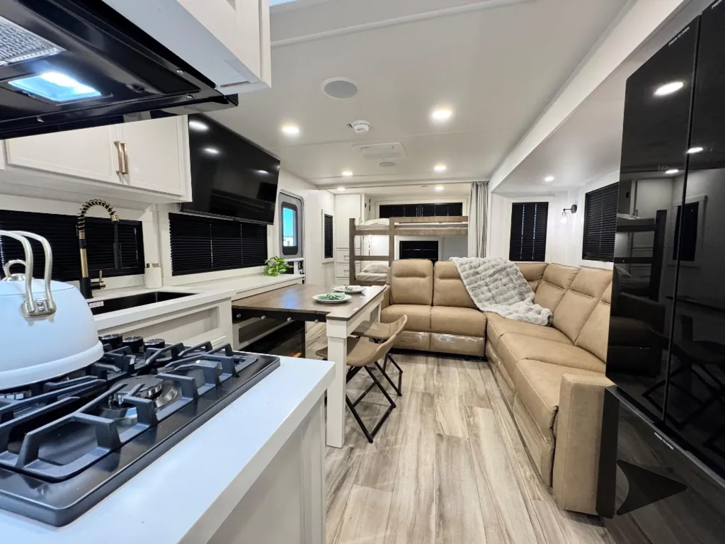 2027 Brinkley Model I 290, Photos photo 33