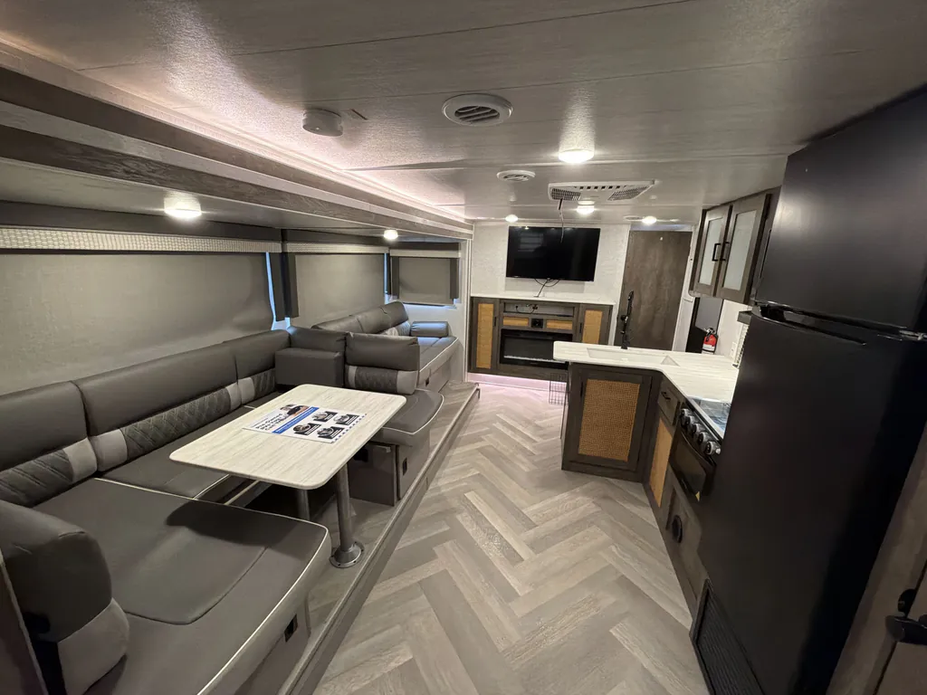 2022 Forest River Salem Cruise Lite 263BHXL, Photos photo 3