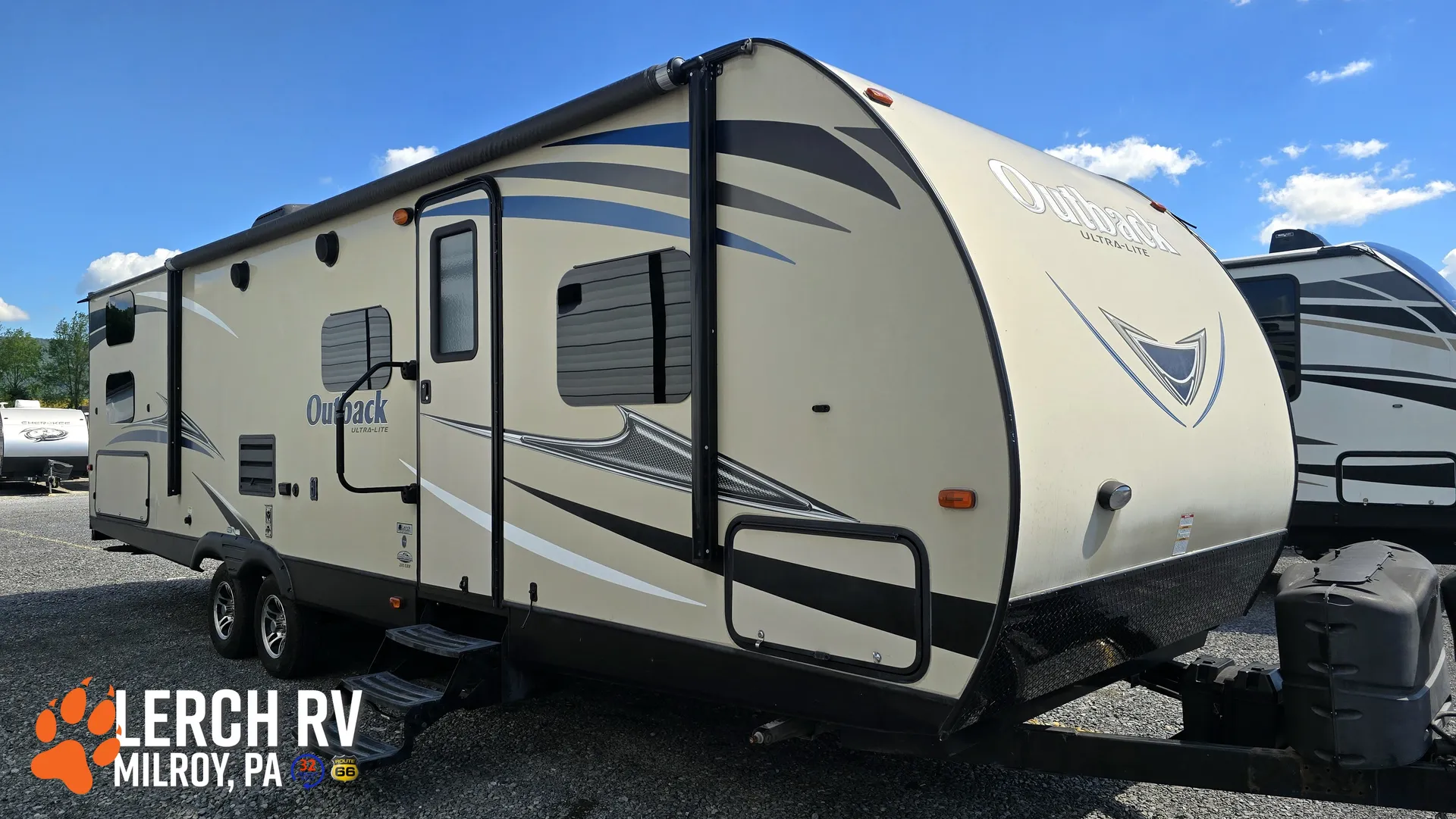 2017 Keystone Outback Ultra-Lite 293UBH - Main photo