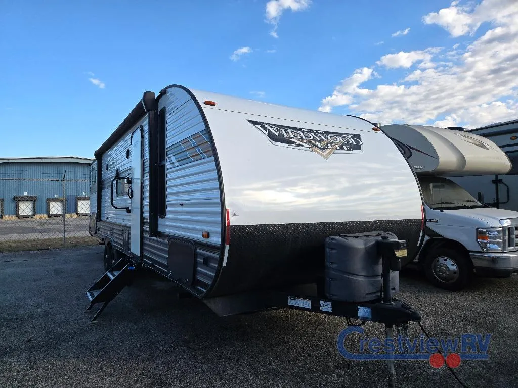 2022 Forest River Wildwood X-Lite 273QBXL - Photo 3