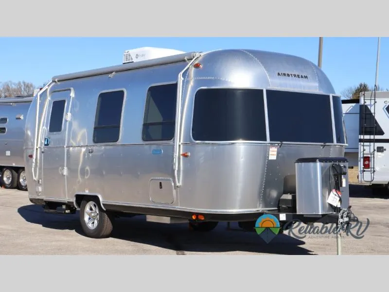 2026 Airstream Bambi 22FB - Photo 2