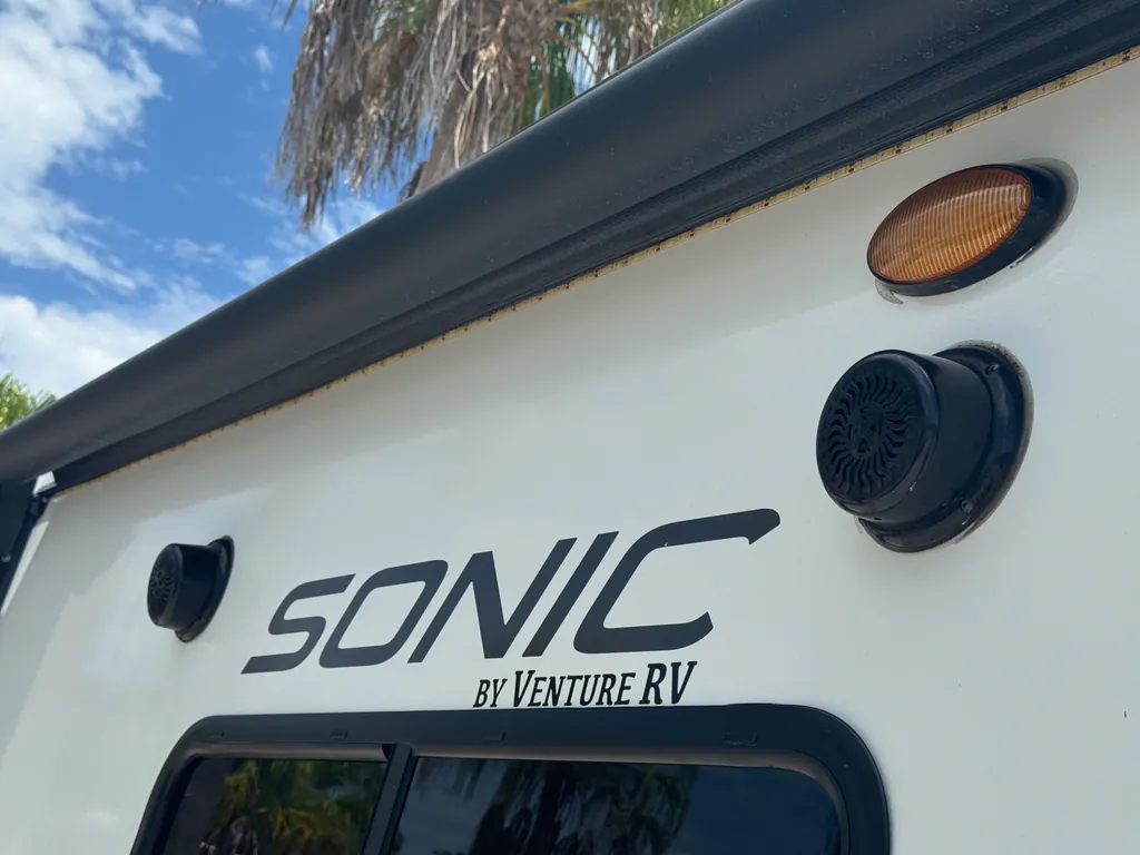 2022 Venture RV Sonic SN190VRB, Photos photo 19