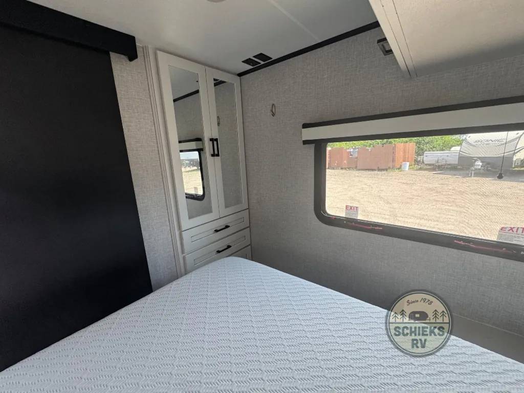 2025 Jayco Jay Feather 29QBH, Photos photo 21