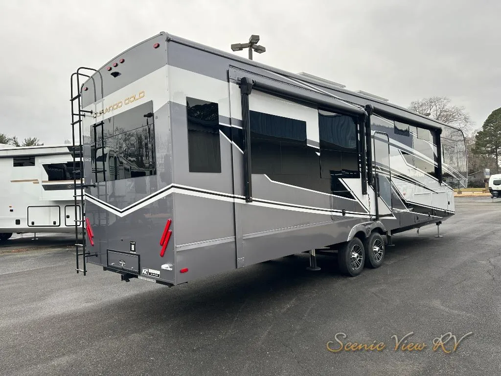 2026 KZ Durango Gold G384MSQ - Photo 4