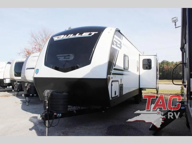 2025 Keystone Bullet Crossfire 270RKS - Photo 4