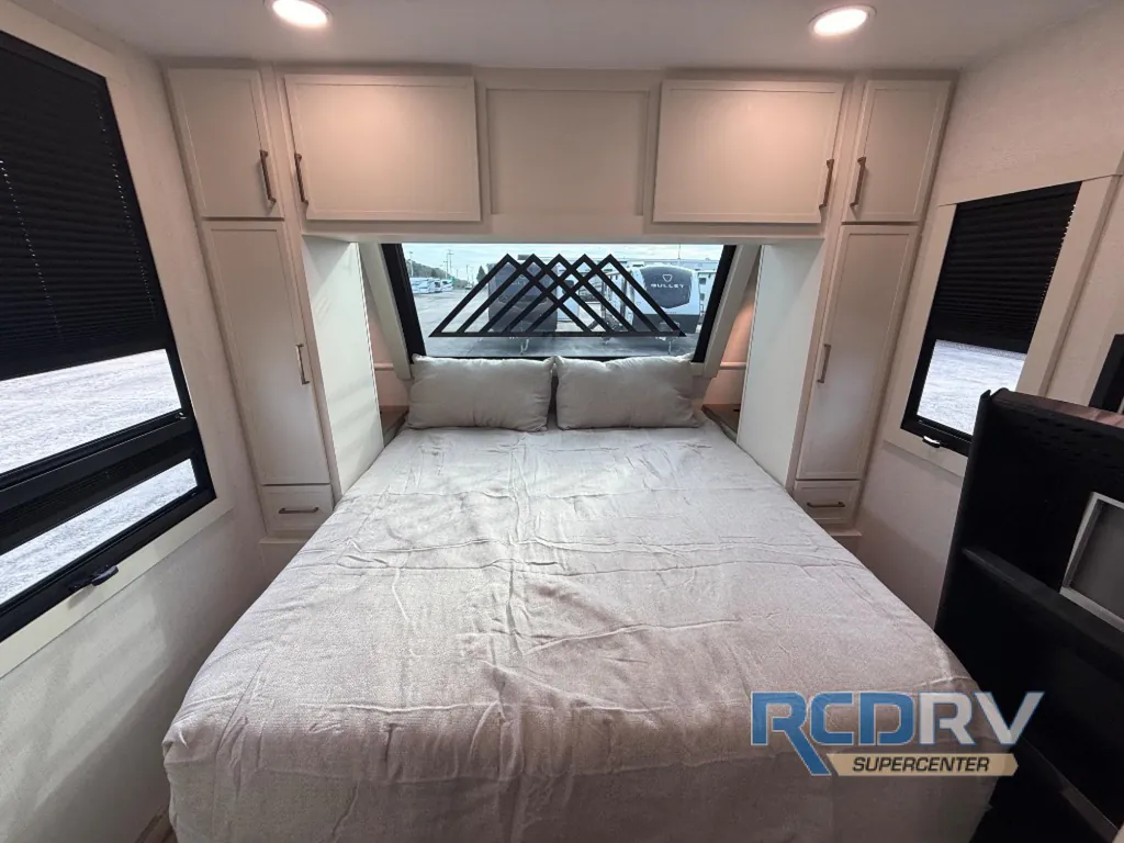 2027 Brinkley Model I 290, Photos photo 20
