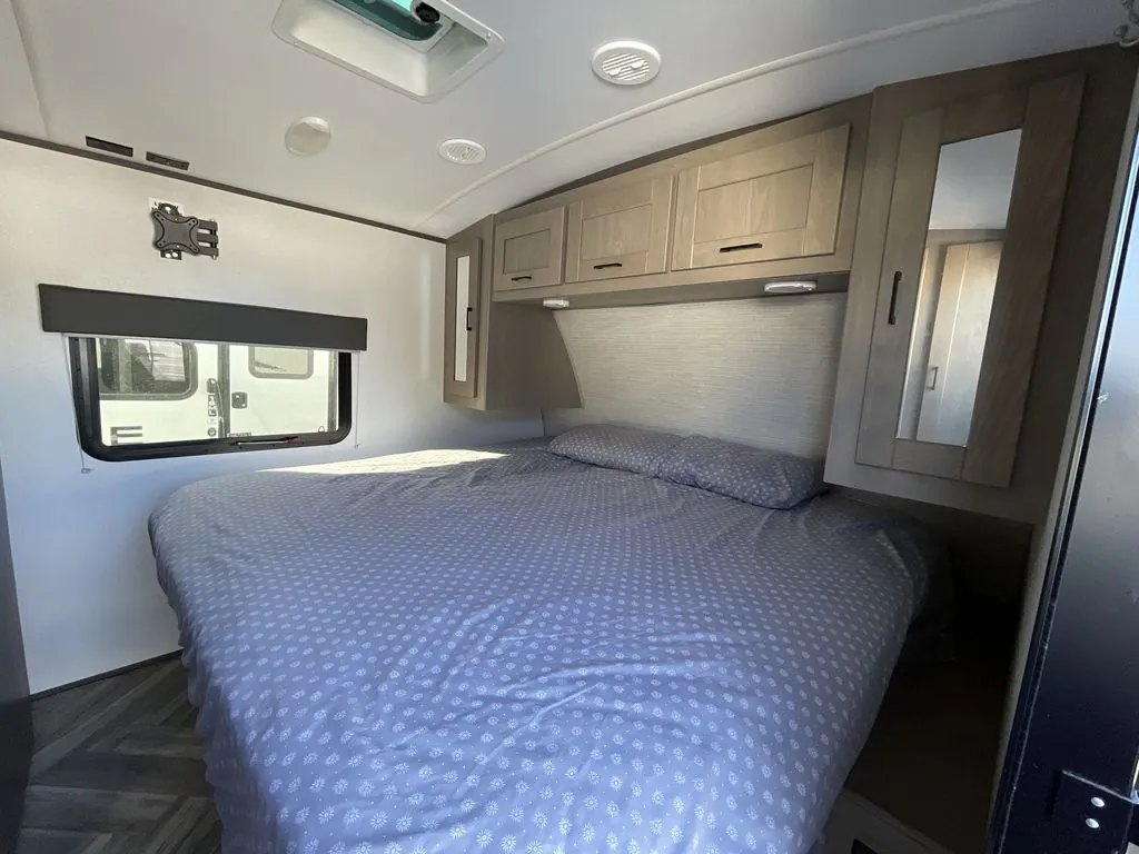 2021 Cruiser RV Shadow Cruiser SC269RLS - Photo 3