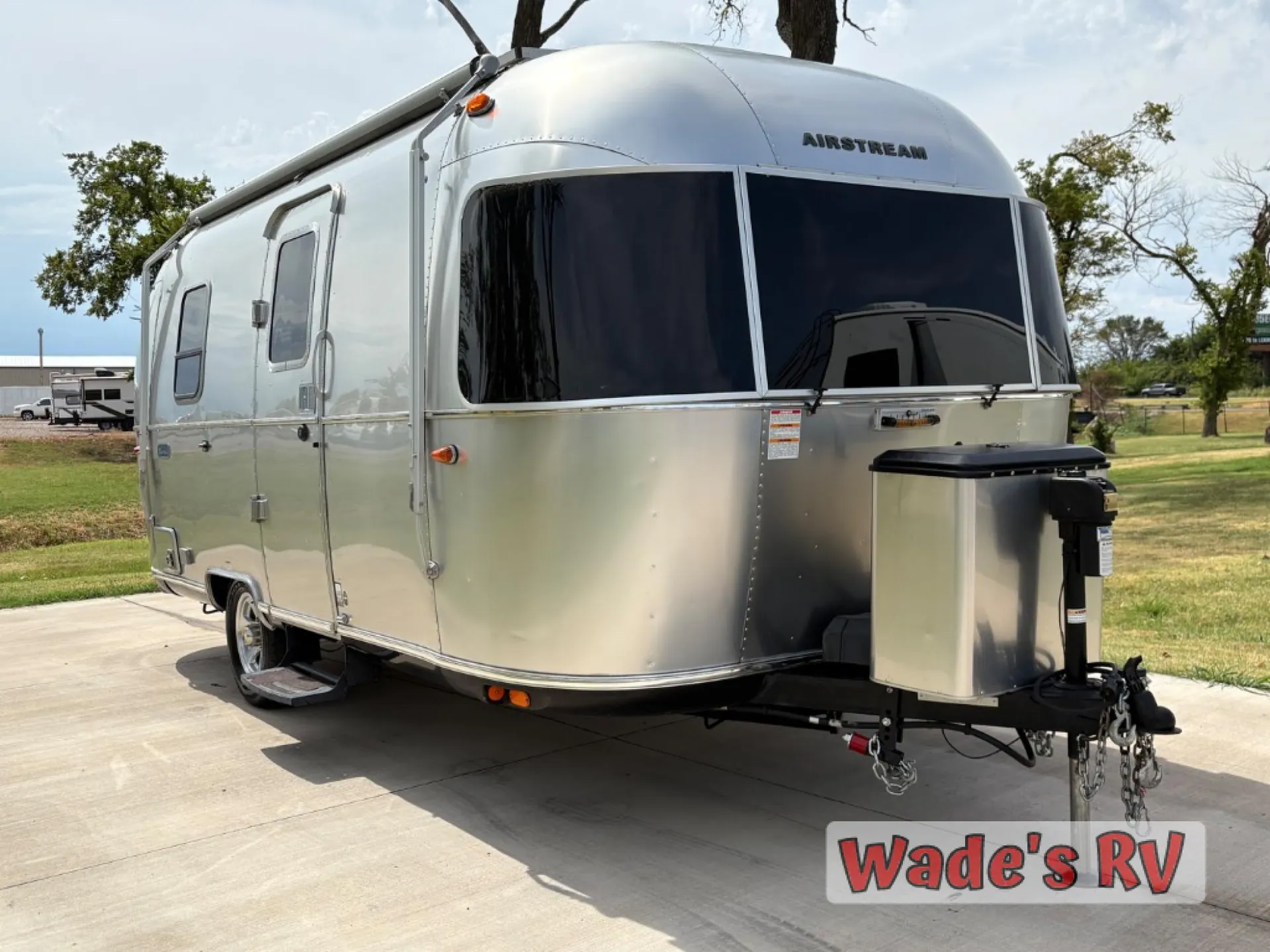 2022 Airstream Bambi 20FB - Photo 2