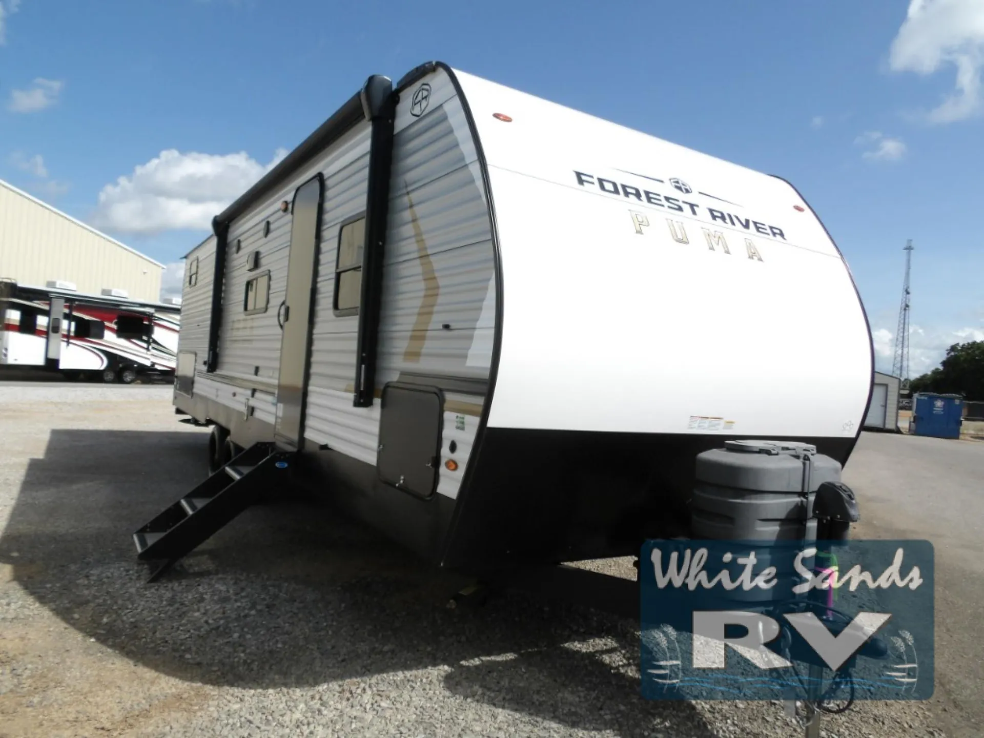 2025 Palomino Puma Camping Edition 304BHCE - Photo 3