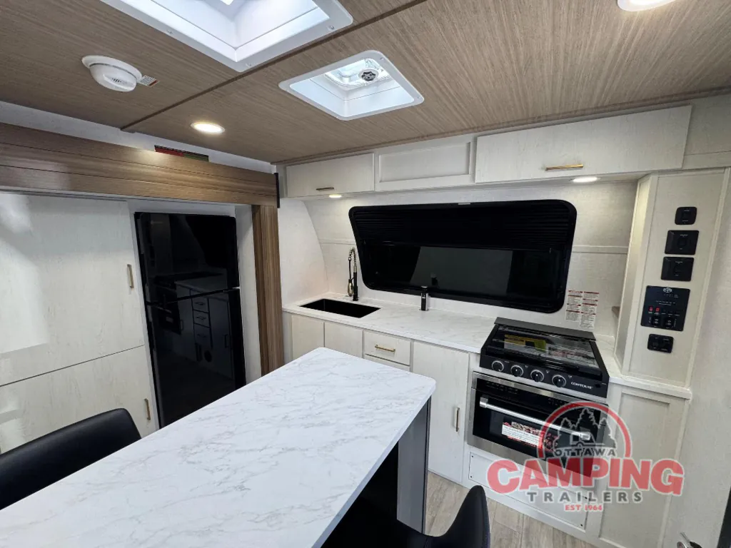 2026 Forest River Vibe Extreme Lite 2500FIK, Photos photo 7
