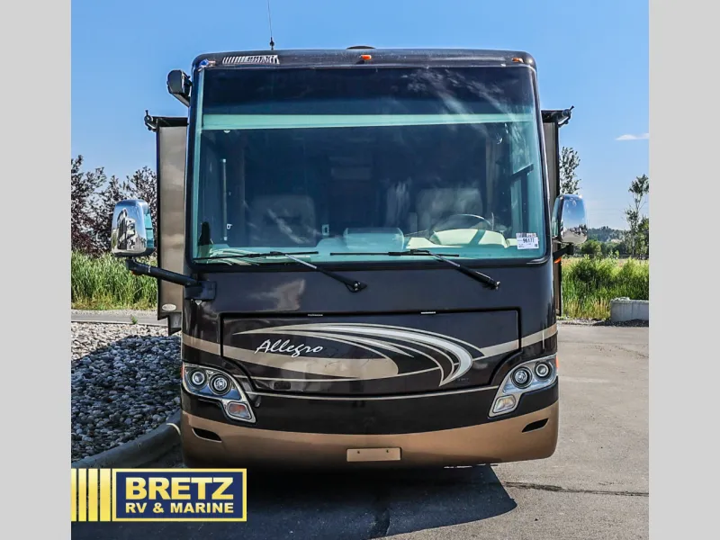 2014 Tiffin Allegro Breeze 32BR - Photo 2