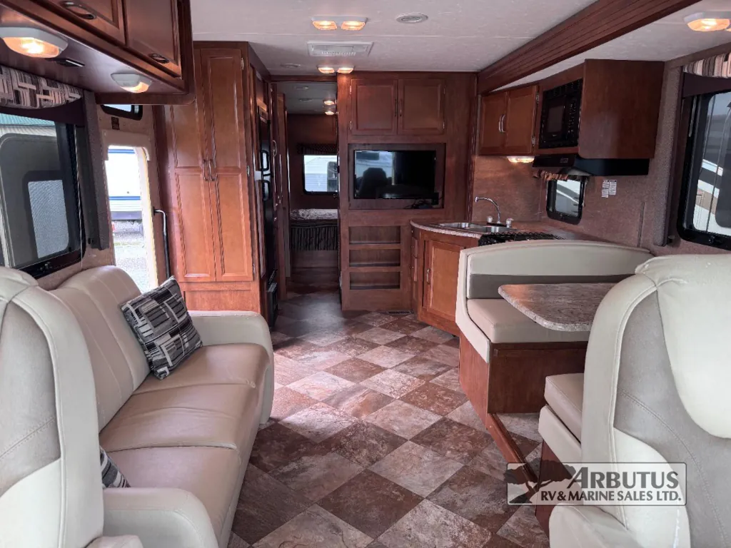 2014 Coachmen Pursuit 29SB, Photos photo 9