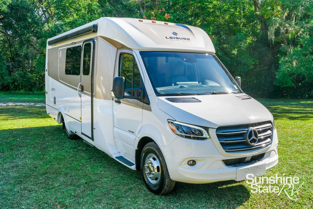 2024 Leisure Travel Unity U24MB - Photo 2